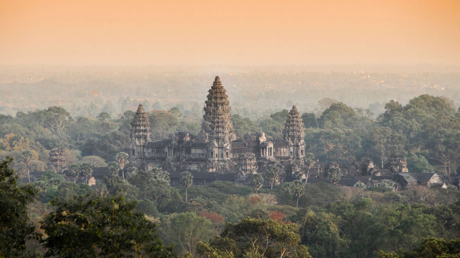 Angkor Wat vue de loin