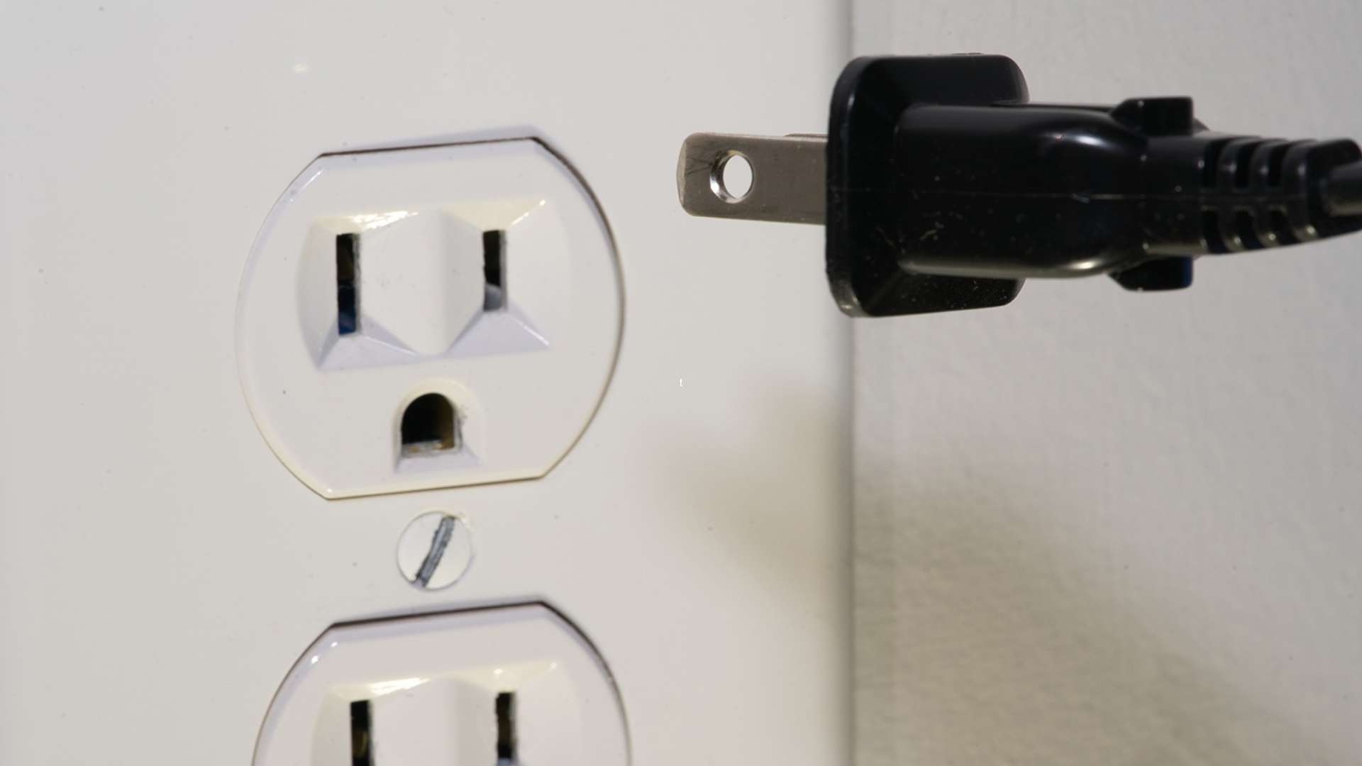 Faut-il un adaptateur au Cambodge ?